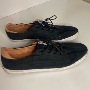 Reef Iris Black solid Athletic women shoes size 10